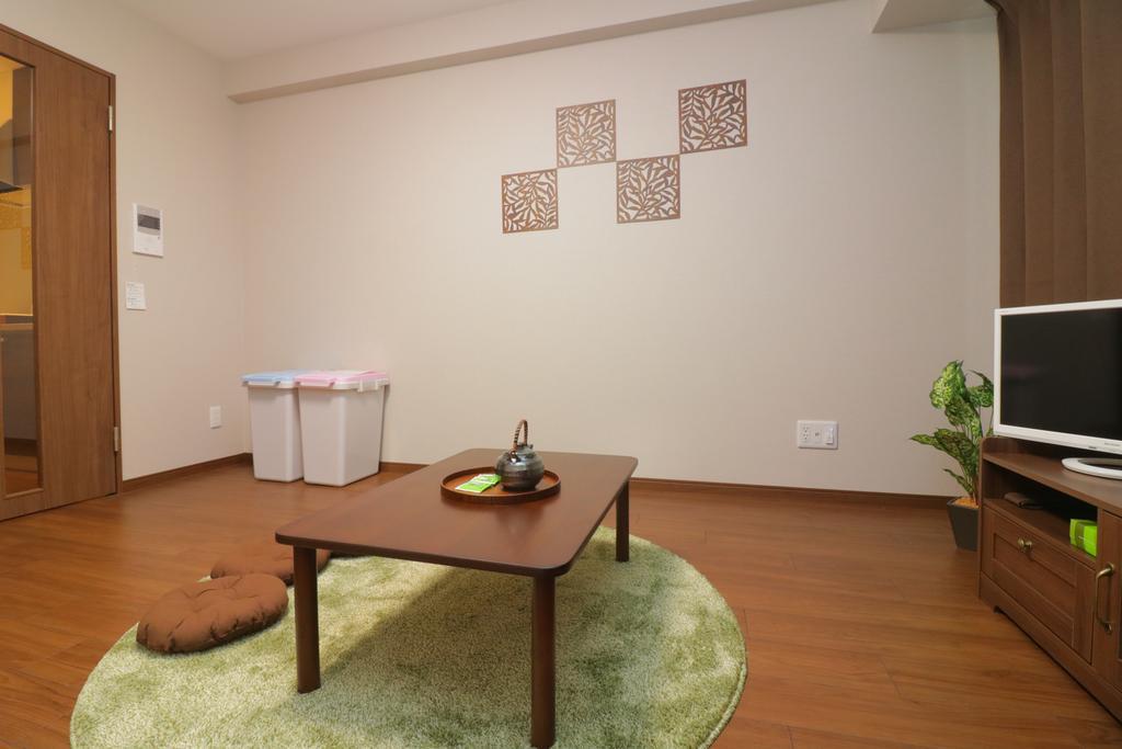Hg Cozy Hotel No 32 通天閣前 Osaka Eksteriør billede
