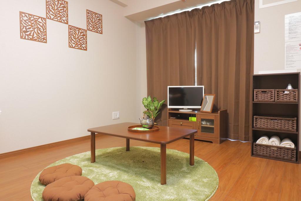 Hg Cozy Hotel No 32 通天閣前 Osaka Eksteriør billede
